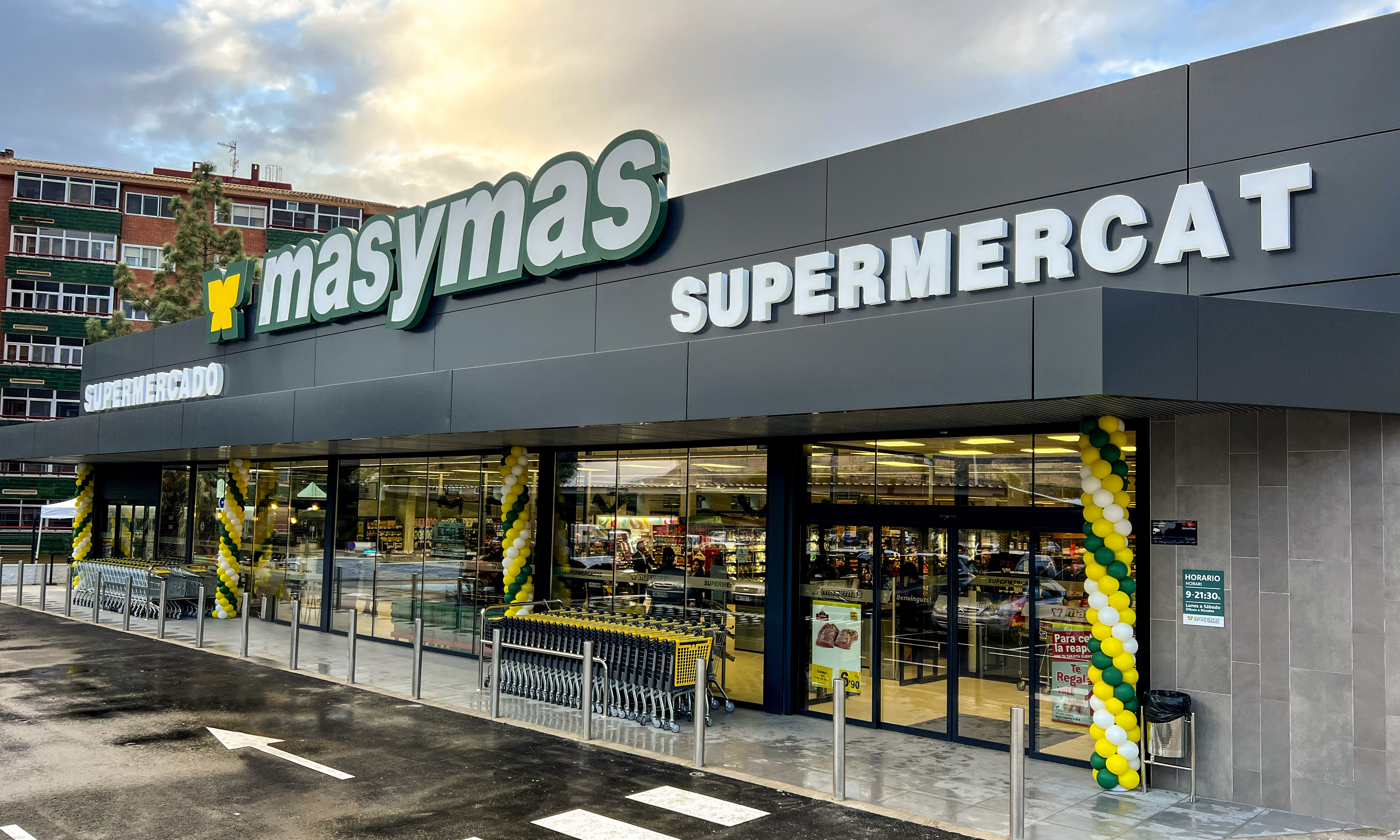 Masymas supermercados (Juan Fornés Fornés) reabre en Xixona con su nuevo modelo de tienda 